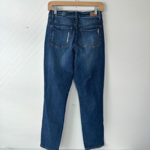 Judy Blue Jeans Women’s 3/26 Distressed Boyfriend Fit Stretch Dark Wash EUC - Picture 2 of 7